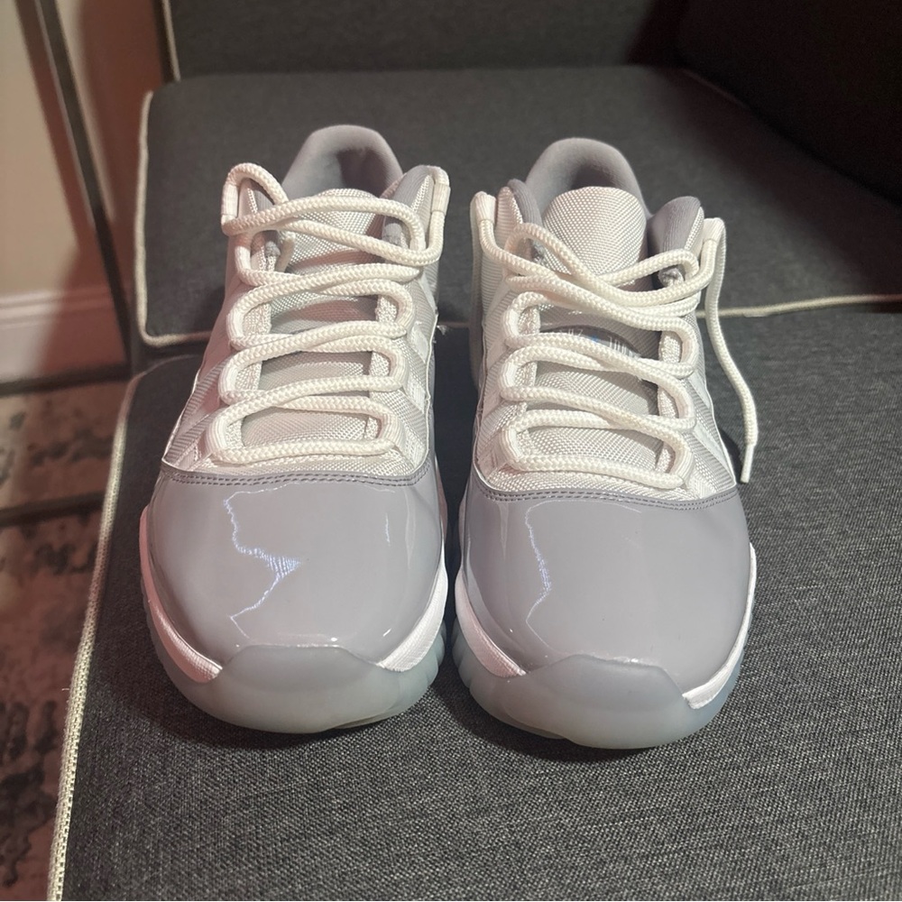 Jordan 11 low “cement grey” Size 11.5